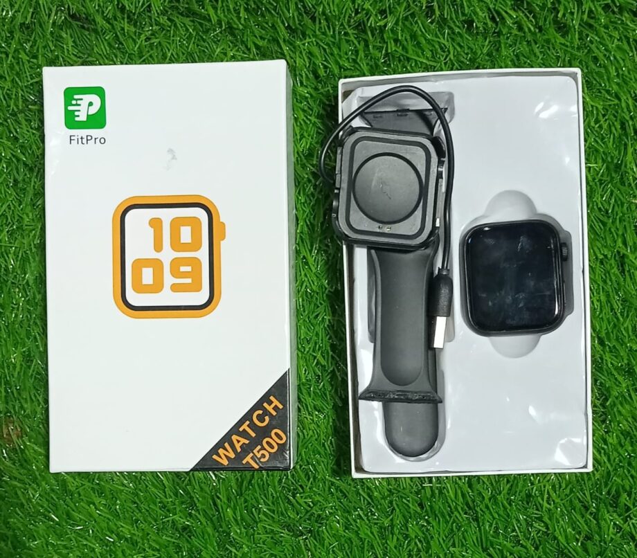 T500 Bluetooth Smart Watch (Random Color)