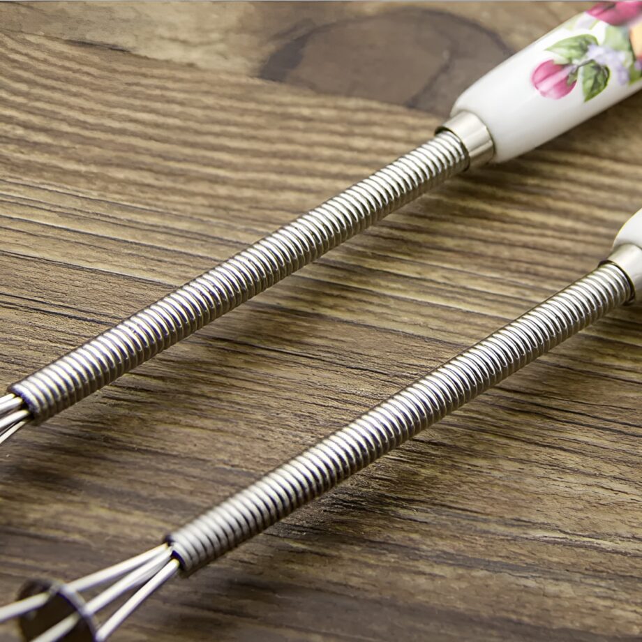 Mini Ceramic Flower Print Handle Egg Coffee milk cream Beater Hand Mixer Whisk - 1 pc (Random Whisk)