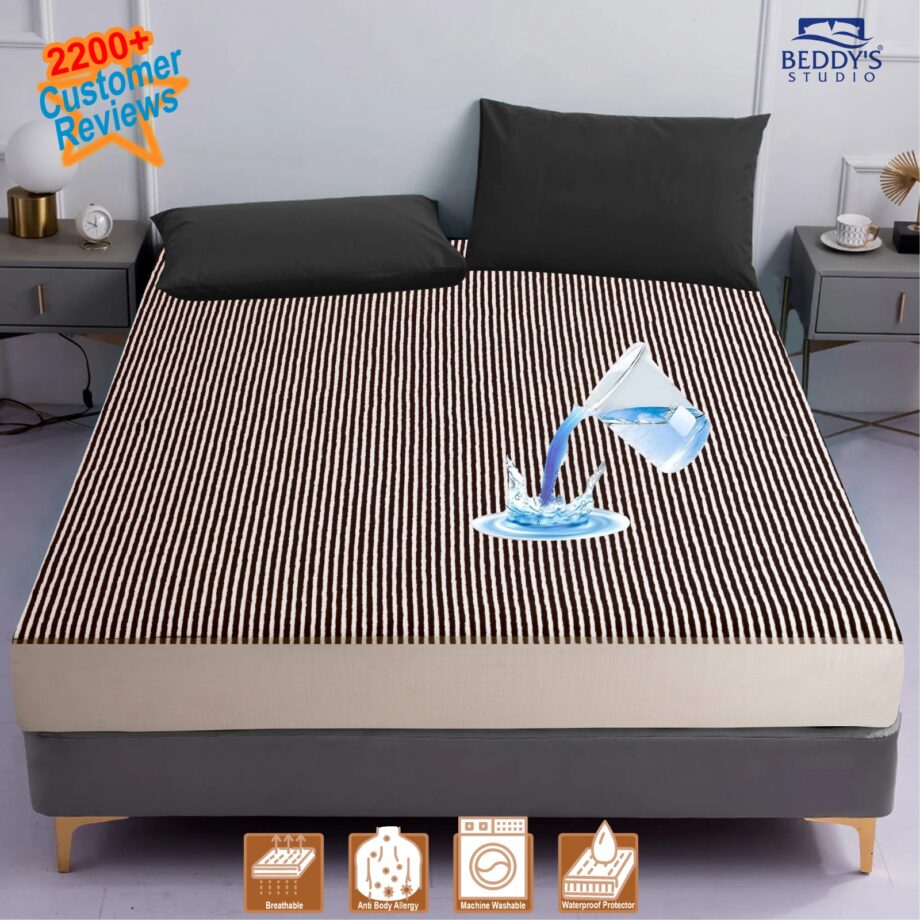 100% waterproof mattress protector cover is made of polish fabric,  (Random Color)