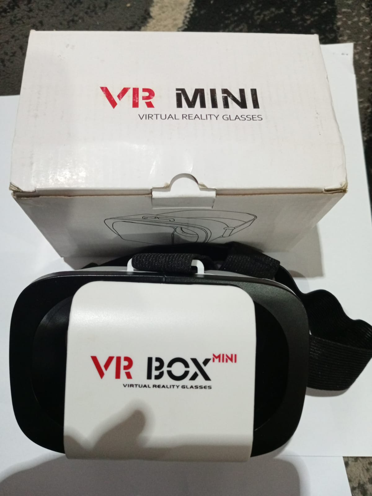 (NW000357) MINI VR BOX 3d Virtual Reality Box Adjustable Head Strap (RANDOM COLORS)